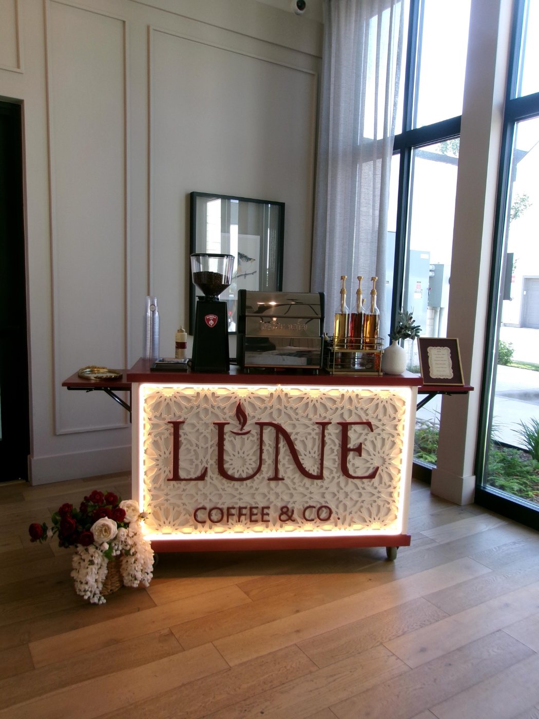 The Lune cart, lit up